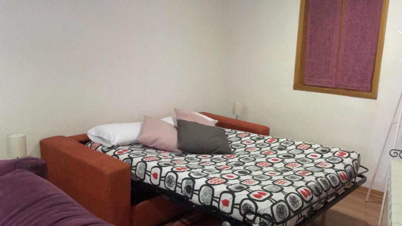 Trampantojo Apartamento En El Corazon De Pamplonaアパートメント エクステリア 写真
